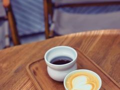 -玫瑰咖啡(中山六路店)