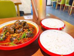 光粉-老闵田螺馆·南昌市井菜·特色小吃(总店)