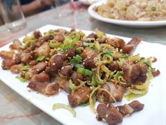 爆炒脆骨-王三美食(荷斯坦牛路店)