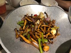 -亮子·东北特色烧烤(复悦荟店)