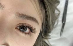 -十月·日式美甲美睫·纹眉