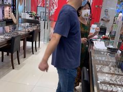 -博士眼镜(沙井京基百纳广场店)