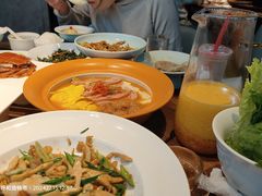 -草窝烤鸭·新京菜(振华广场店)