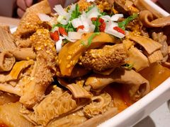 -左庭右院鲜牛肉火锅(环球港店)