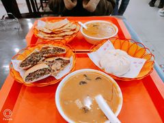 -方中山胡辣汤(成都首店)