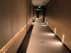 -涨巢·潮玩水疗局