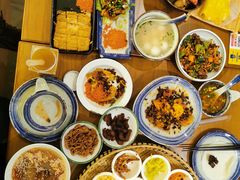 -包整·丝娃娃(一览甲秀楼风景店)