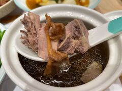 场长现炖土鸡汤-老乡鸡(上海白玉兰广场店)