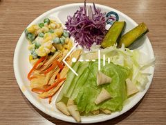 青豆玉米沙拉-诺丁牛排披萨自助餐厅(汕头苏宁店)