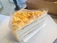 海盐巴旦木蛋糕-星巴克臻选(北京蓝色港湾RO店)