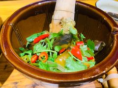 -老滇山寨•云南特色菜•地方菜•民族风情歌舞表演(金碧店)