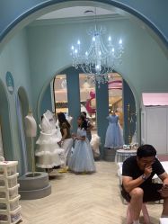 -奈尔宝·儿童乐园·亲子餐厅(华采天地店)