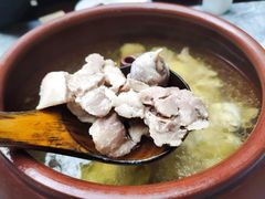 -蔼若春.传承三十年云南菜(金碧公园店)