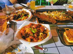 -德仕美食花园(栾川县凤凰天街店)