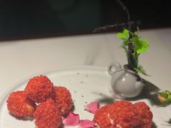 杨梅鳕鱼球-柳莺湖上·湖景餐厅·江南菜(西湖店)