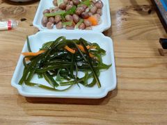 -青瓦餐厅·生鱼片·韩园烤肉(西塔店)