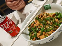 -绿草地·湘菜(悦方ID mall店)