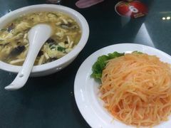 -李连贵酒家熏肉大饼(昆明街店)