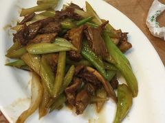 -金陵后厨·南京菜(新街口秣陵路店)