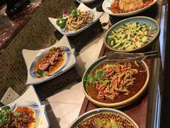 -吉布鲁牛排海鲜自助(龙湖北城天街购物广场店)