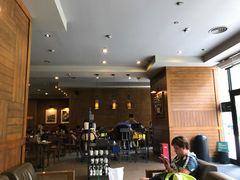 等位区-星巴克(西安李家村万达店)