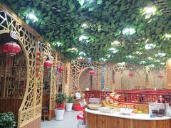 -袁小二大东北铁锅炖(吉祥村总部)