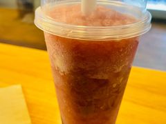 爆汁杨梅-喜茶(上海正大广场店)