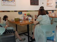-老何家后安粉·糟粕醋海鲜火锅(三亚湾椰梦长廊店)