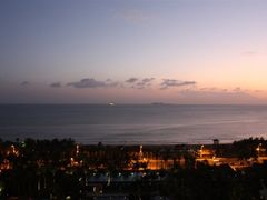 夕阳-三亚湾海居铂尔曼度假酒店