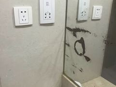 -上海如意智慧酒店(上海科学院店)