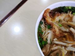-老西白点心店
