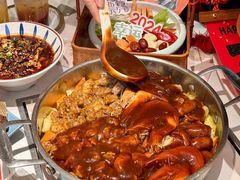 -黄记煌三汁焖锅(新佳丽江汉路店)