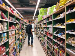 -绿叶子超市(公园大道店)