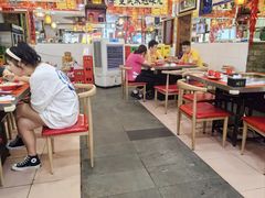 -烧哥美蛙肥肠鱼火锅·十五年社区店