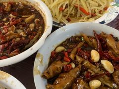 -铁头烧菜馆(立新路店)