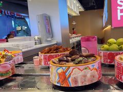 -龍歌自助小火锅(市北CBD万达店)