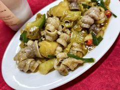 酸菜炒鱼肠-蛇口康乐快餐鱼仔档(翠苑小区店)