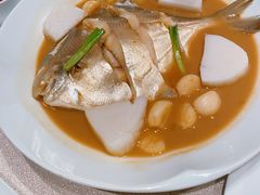 鲳鱼烧年糕-新荣记(椒江店)