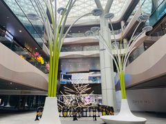 -URBAN REVIVO(上海中庚漫游城店)