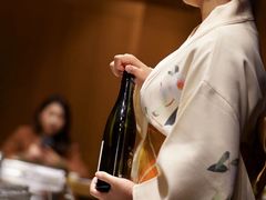 -丽思卡尔顿·炙焰·铁板烧餐厅