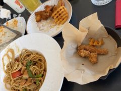 -必胜客(华南摩尔店)