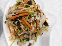 -龙泽园私房菜·地道南京味 ·招牌大鱼头(油坊桥店)