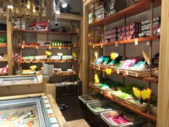 -锅圈食汇火锅烧烤食材超市(亲亲家园店)