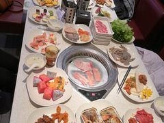 -佰烧海鲜烤肉火锅自助(世茂国际广场店)