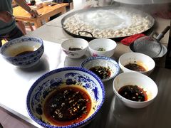 -雷抄手