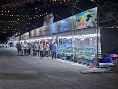 -拉威海鲜市场