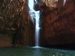 -华蓥山天意谷景区