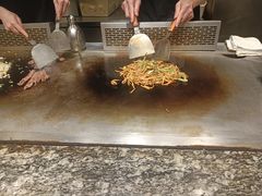-大食代美食广场(上海中心店)