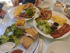 -Fern Forest Cafe