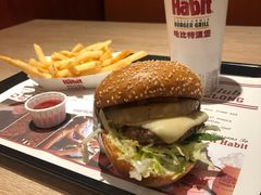 -The Habit Burger Grill 哈比特汉堡(复兴soho店)